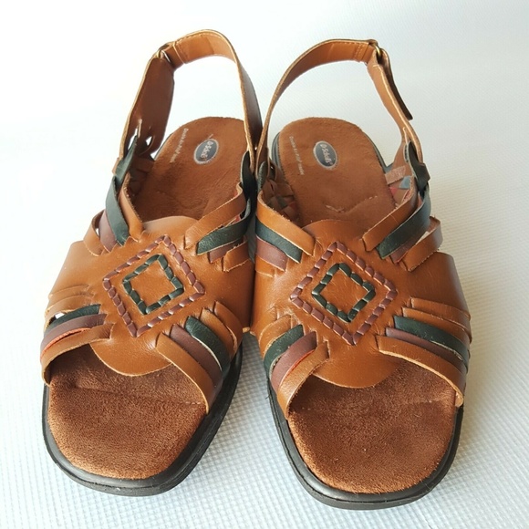 dr scholls sandals size 11